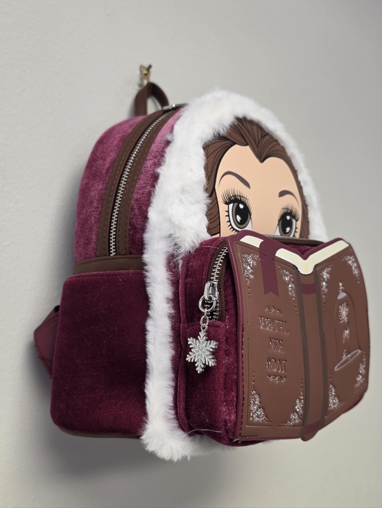 finding nemo mini backpack SDCC Finding Nemo Squirt Cosplay Mini Backpack | From the Vault